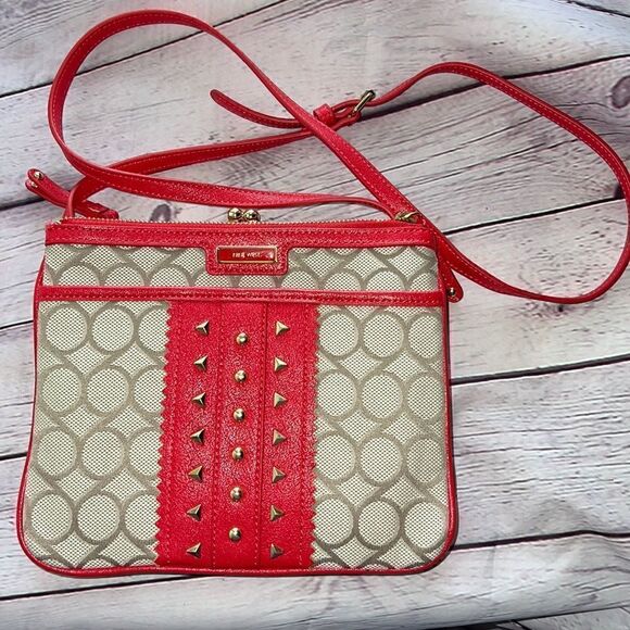 NINE WEST CROSSBODY PURSE  - Picture 1 of 6